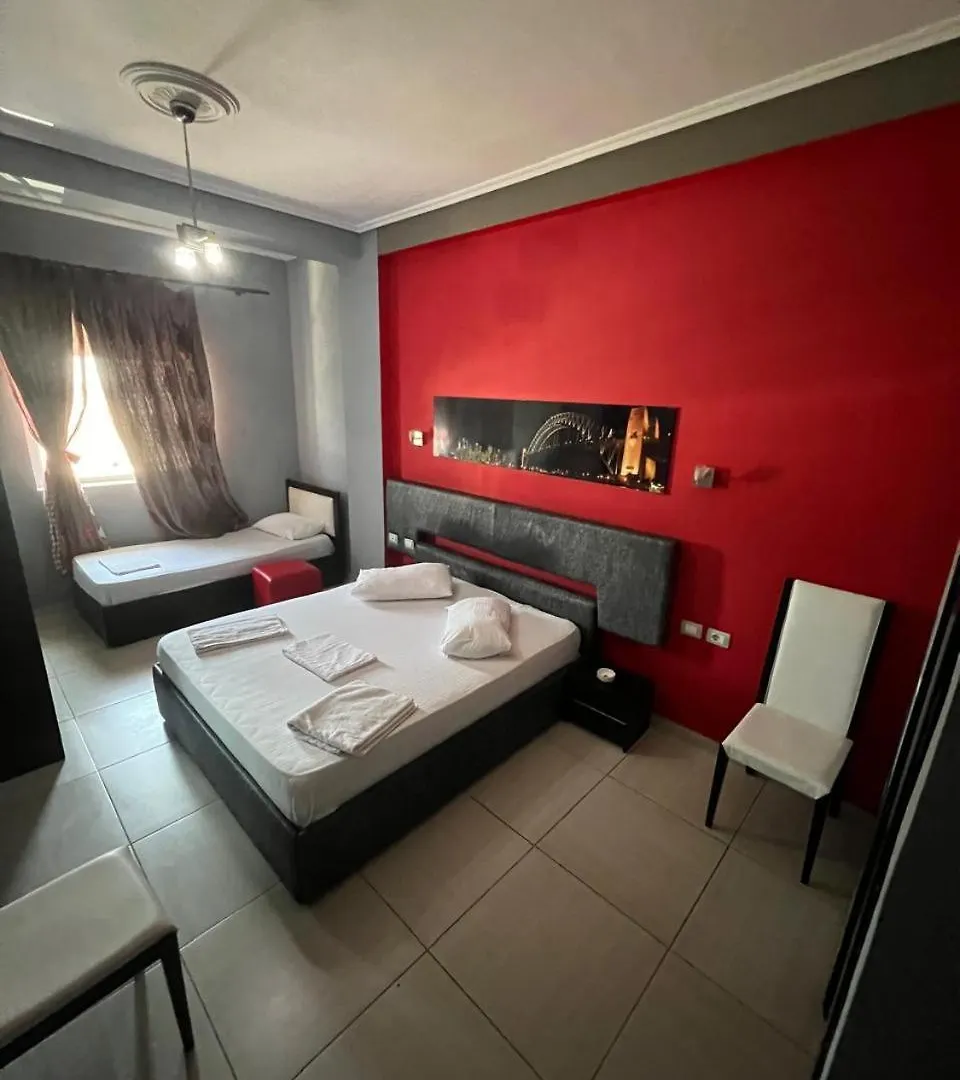 Hotel Rio Lushnjë 3*,