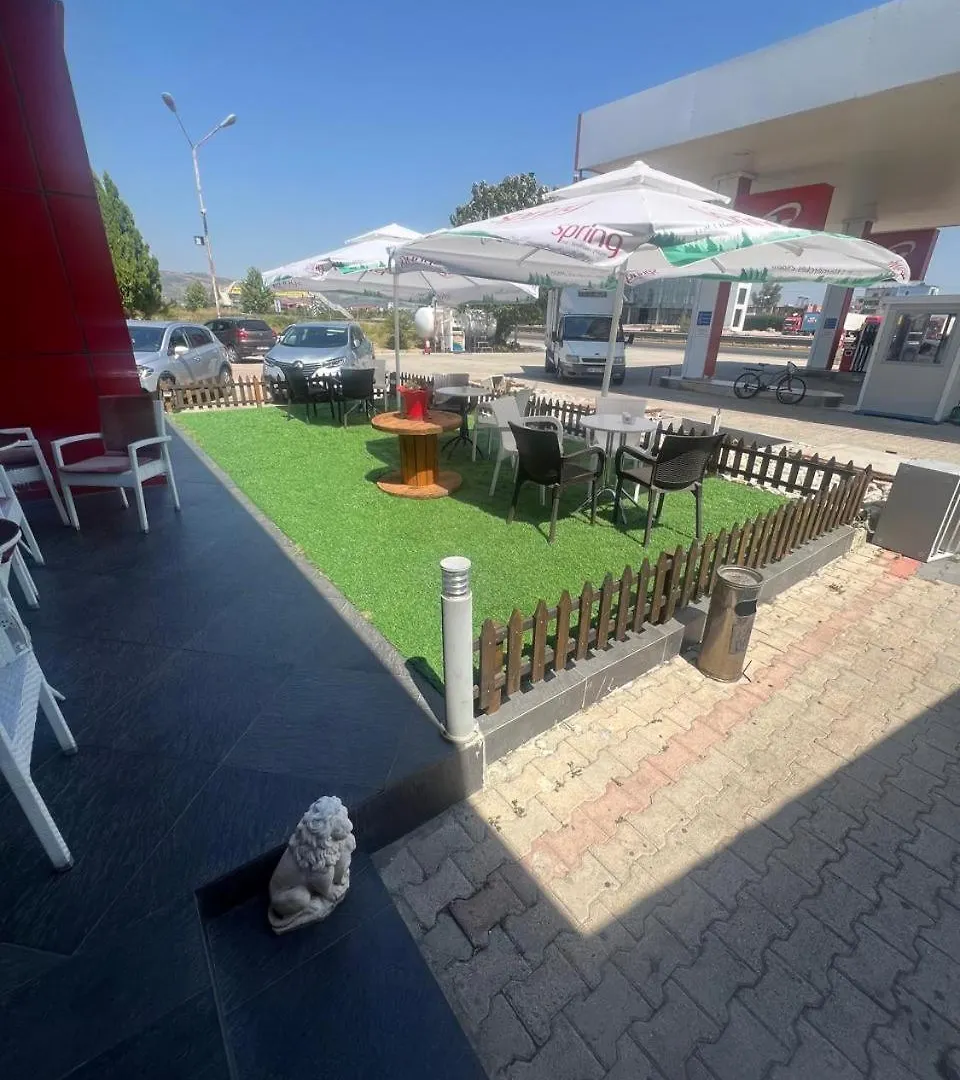 Hotel Rio Lushnjë
