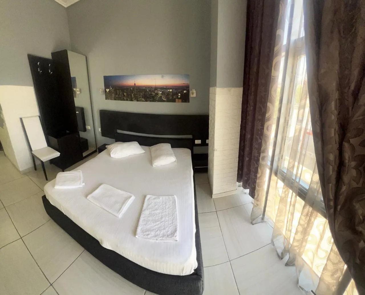 Hotel Rio Lushnjë