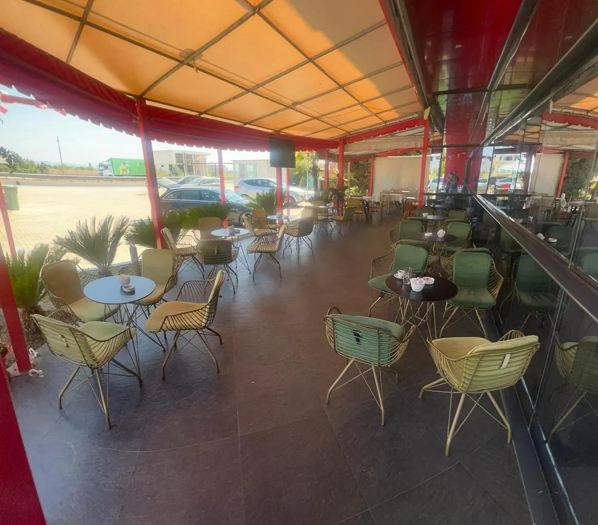 Hotel Rio Lushnjë