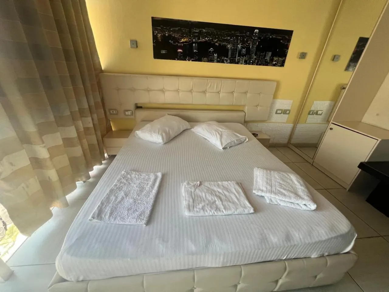 Hotel Rio Lushnjë Albánie